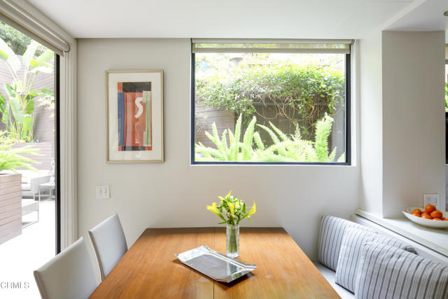 2266 Panorama Terrace, Los Angeles CA: https://media.crmls.org/mediaz/8619c5c3-5812-4124-98ed-dc44c9dee86f.jpg
