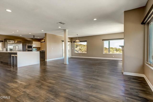 Image 8 of 59 For 561 Ventu Park Road