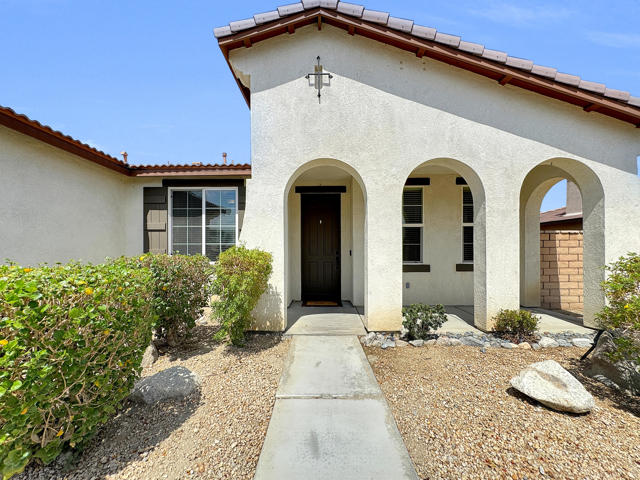80200 Catalina Drive, Indio CA: https://media.crmls.org/mediaz/861bb210-9859-4996-9311-f8286c58b9ae.jpg