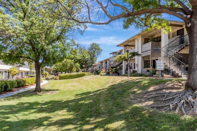 211 Kenbrook Circle, San Jose CA: https://media.crmls.org/mediaz/861bfb52-aa38-4ad4-b311-e0b5196e5bcb.jpg
