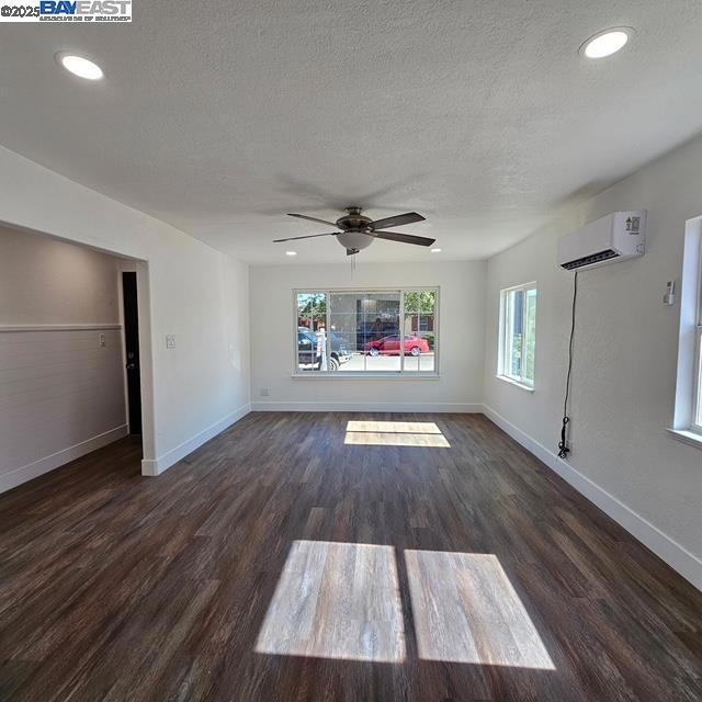 2383 E Sonora St, Stockton CA: https://media.crmls.org/mediaz/861d90c4-f4fd-4e3d-9c35-63d1afa383e3.jpg