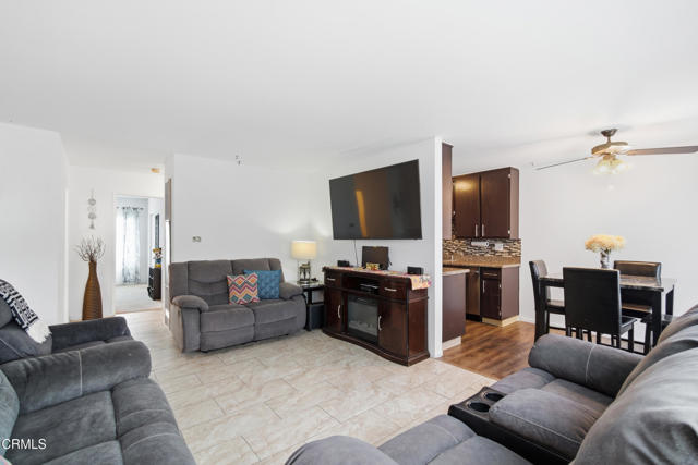 Detail Gallery Image 3 of 15 For 2538 Bolker Dr, Port Hueneme,  CA 93041 - 2 Beds | 1 Baths