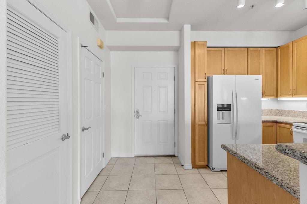 330 J Street - photo 7