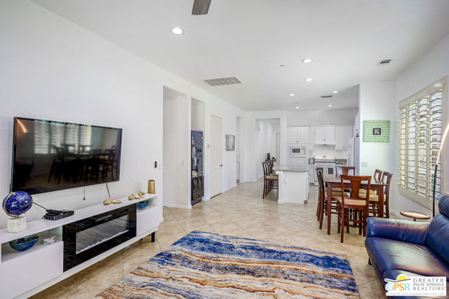 39220 Calle Negrete, Indio CA: https://media.crmls.org/mediaz/86201228-b3f8-4dc9-a533-a609841e4567.jpg