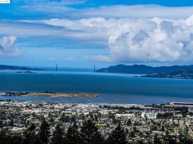 Image 26 of 57 For 1016 Grizzly Peak Blvd