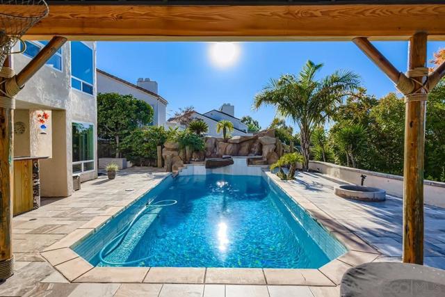 4848 Casals PL, San Diego CA: https://media.crmls.org/mediaz/8620858c-e002-43b3-8aa7-1ecaafd9c652.jpg