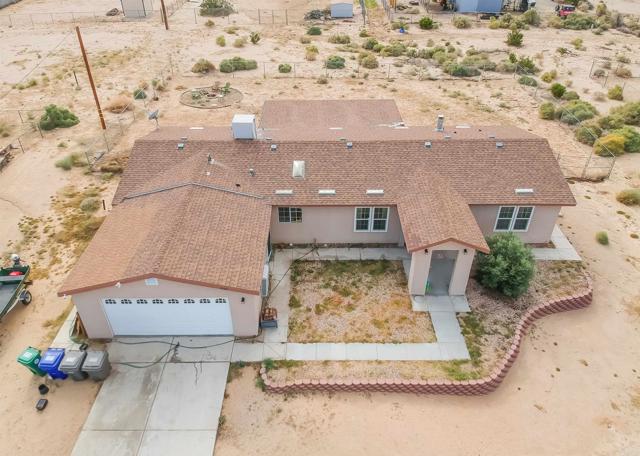 Detail Gallery Image 16 of 19 For 4740 Flying H Rd, Twentynine Palms,  CA 92277 - 3 Beds | 2 Baths