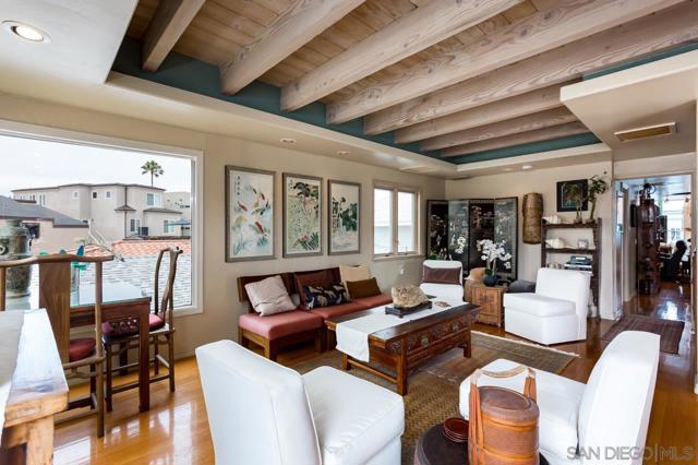 722 724 San Luis Rey Place, San Diego CA: https://media.crmls.org/mediaz/8622b8a7-860e-4284-9736-a01aee0f0e4b.jpg