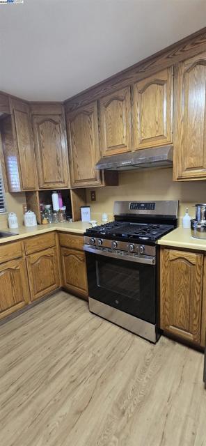 1661 Minnesota St, Fairfield CA: https://media.crmls.org/mediaz/862333c7-2637-4fe7-9f1f-c1499933b17b.jpg