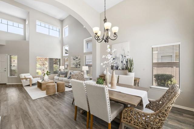 7878 Pipit Pl, San Diego CA: https://media.crmls.org/mediaz/86238dde-671a-4a7c-b612-d71974b7c40e.jpg