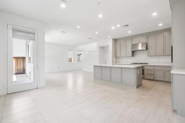 1363 S Shields Avenue, Mountain House CA: https://media.crmls.org/mediaz/8624dece-d42b-4726-9d09-e1f2a418de5d.jpg