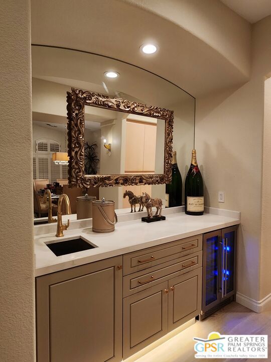 36660 Palm Court, Rancho Mirage CA: https://media.crmls.org/mediaz/8624f990-76db-4761-970f-b6865dd9fc08.jpg