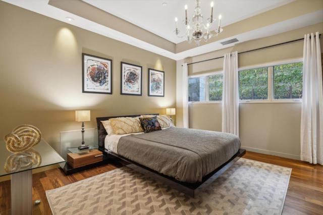 25 Oakhill Drive, Woodside CA: https://media.crmls.org/mediaz/8625a63f-1d59-4713-a31a-3714de431818.jpg