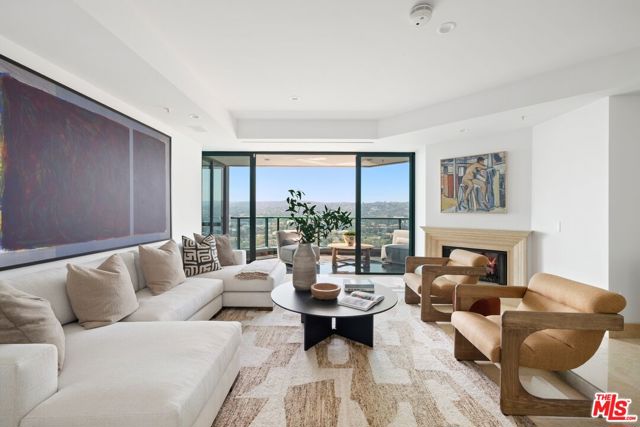 10490 Wilshire Boulevard, Los Angeles CA: https://media.crmls.org/mediaz/8625adbb-0f32-477c-8407-782125f73343.jpg