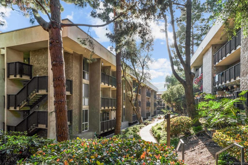 6202 Friars Rd - photo 20