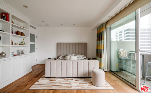 10375 Wilshire Boulevard, Los Angeles CA: https://media.crmls.org/mediaz/86262a9c-d38c-4631-b1b6-e1a305952838.jpg