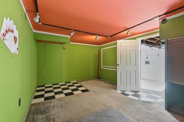 116 W Moltke Street, Daly City CA: https://media.crmls.org/mediaz/86265bb0-ff04-4708-aa20-515f6078605c.jpg