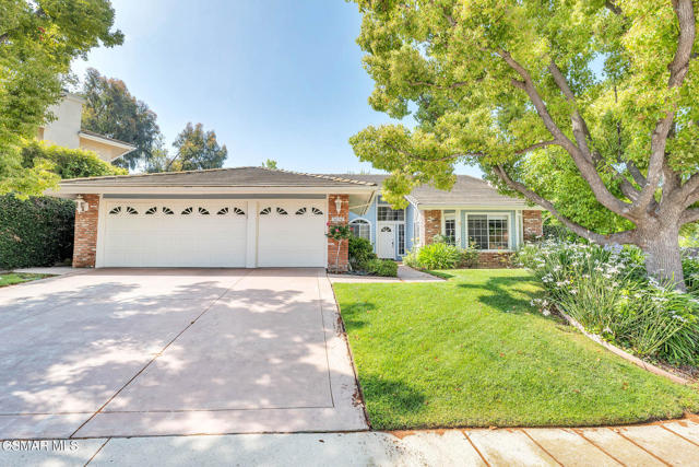 5050 Golden Nugget Way, Oak Park CA: https://media.crmls.org/mediaz/86266719-127c-45a3-9f62-851ab60e2b19.jpg