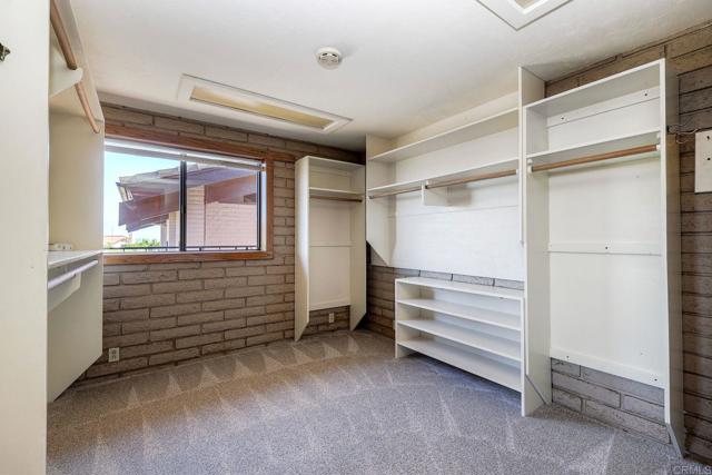 Detail Gallery Image 36 of 75 For 2335 Mirador, Vista,  CA 92084 - 5 Beds | 2/1 Baths