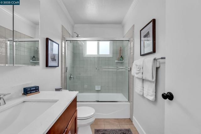 57 Jemco Ct, Pleasant Hill CA: https://media.crmls.org/mediaz/8627d179-a8ae-47ba-bad9-7c36e7ad760d.jpg