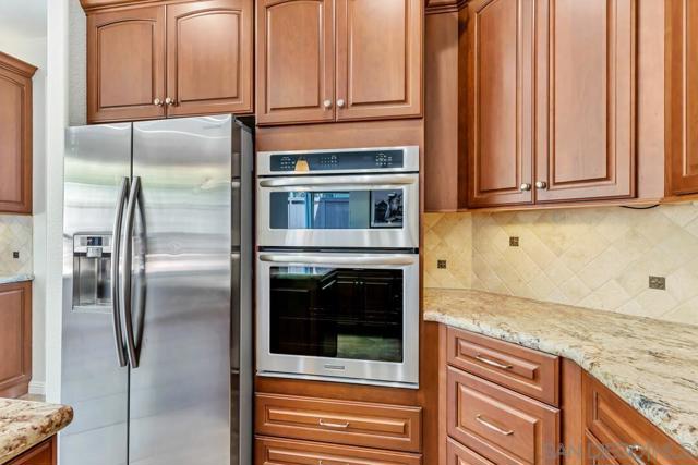 Image 13 of 41 For 7324 Celata Ln