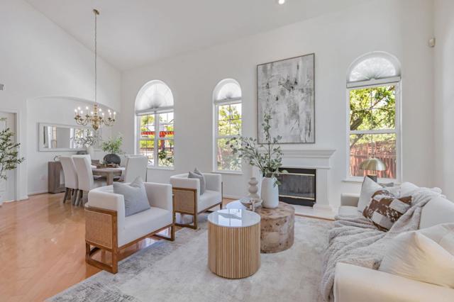 18898 Bellgrove Circle, Saratoga CA: https://media.crmls.org/mediaz/8628f6af-059d-465c-9844-8fc021733c6b.jpg