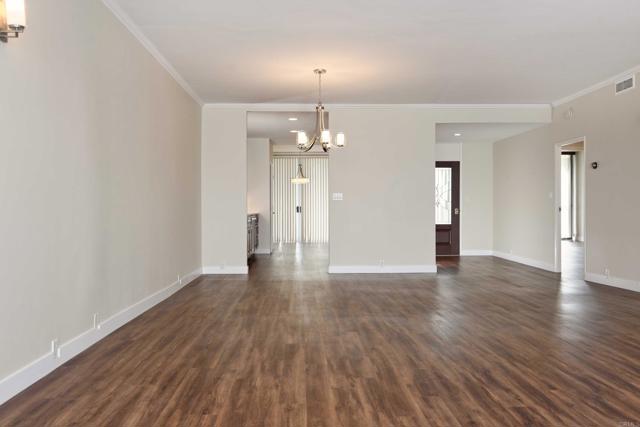 Image 6 of 26 For 1001 Genter St  6c
