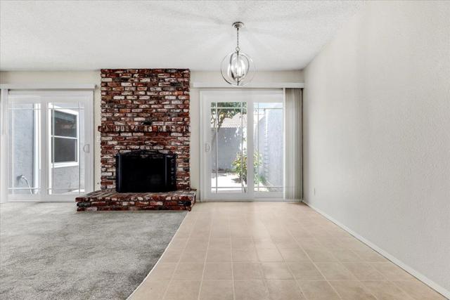 1656 Seville Street, Salinas CA: https://media.crmls.org/mediaz/8629c1a8-ba6a-4f98-8f84-7af02078cdcf.jpg