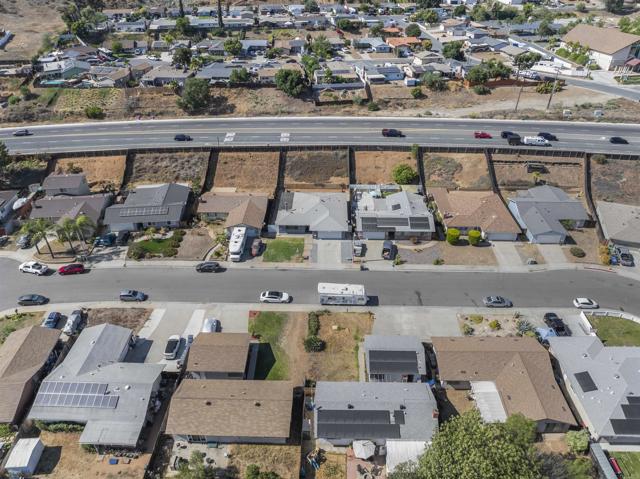 13132 Pam Lane, Lakeside CA: https://media.crmls.org/mediaz/862a9c30-a77b-4261-8096-c66e4f67ba21.jpg