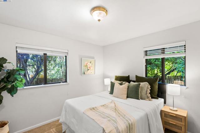 24288 Stacey Ln, Hayward CA: https://media.crmls.org/mediaz/862b0eb0-592d-4f10-a5ae-75f34784f5cd.jpg