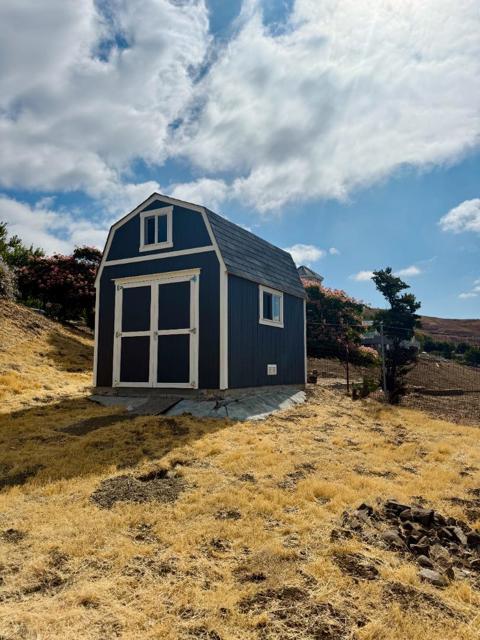 640 Evans Road, Milpitas CA: https://media.crmls.org/mediaz/862b7c50-ff73-4ca5-81ba-bfcaa5f478a2.jpg
