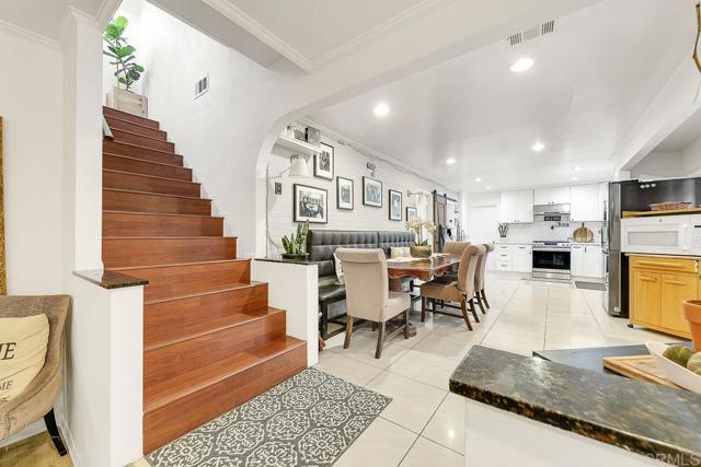 Image 21 of 55 For 4592 Ellenwood Drive