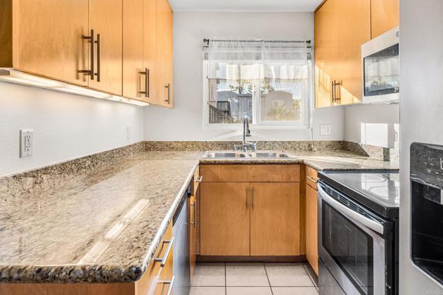 Detail Gallery Image 11 of 27 For 851 S Mollison Ave #29,  El Cajon,  CA 92020 - 2 Beds | 1/1 Baths