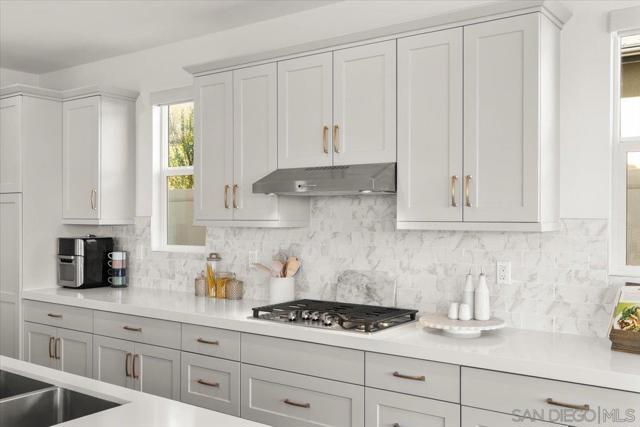 1457 Natalia Court, Escondido CA: https://media.crmls.org/mediaz/862e8987-9321-4cb5-a682-a0cca823b14b.jpg