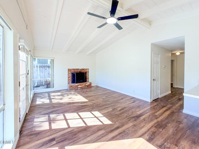 Detail Gallery Image 4 of 14 For 121 Highland Dr, Oxnard,  CA 93035 - 3 Beds | 1 Baths