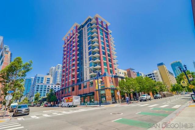 427 9th Ave, San Diego CA: https://media.crmls.org/mediaz/862fc997-1f94-4f6b-9047-65f444e07be5.jpg