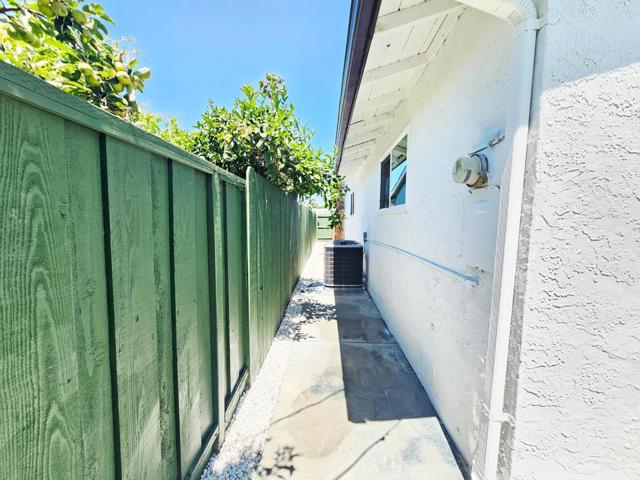 504 Beth Drive, San Jose CA: https://media.crmls.org/mediaz/862fddf6-c544-4c7c-afda-245201d83df0.jpg