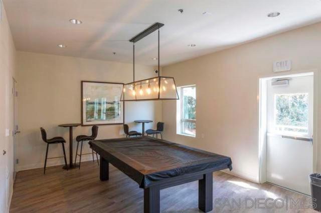 5440 Baltimore Dr, La Mesa CA: https://media.crmls.org/mediaz/862fefde-7b04-4a69-9976-773a9591c9b7.jpg