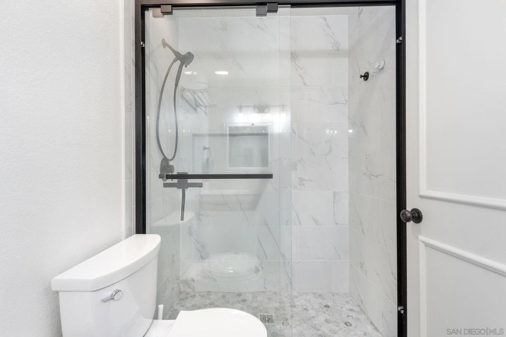 MLS #250036850SD image #14