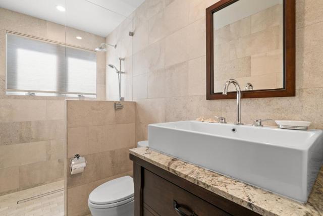 2974 E Cliff Drive, Santa Cruz CA: https://media.crmls.org/mediaz/86311739-bec4-44d5-95ef-caa98686619a.jpg