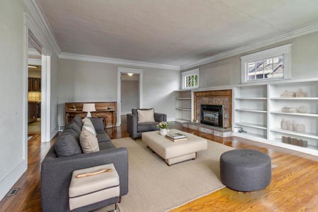 Image 3 of 36 For 1349 Drake Avenue