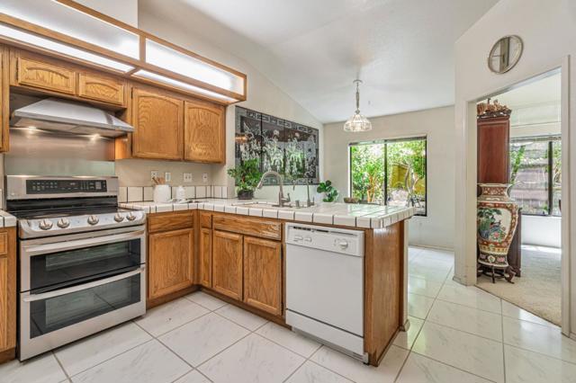 7638 Falkirk Drive, San Jose CA: https://media.crmls.org/mediaz/863286d4-ab7e-48d9-89ed-1ef7aa596d42.jpg