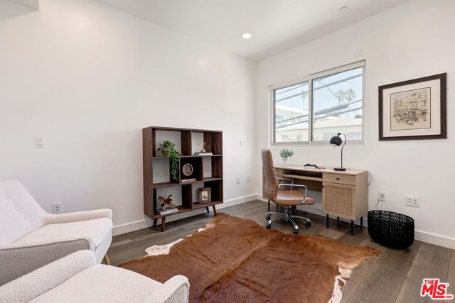 3 Bed Home for Sale in Santa Monica, California