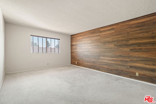 5950 Buckingham, Culver City CA: https://media.crmls.org/mediaz/8633619b-d73e-468f-bc50-698a8b12888e.jpg