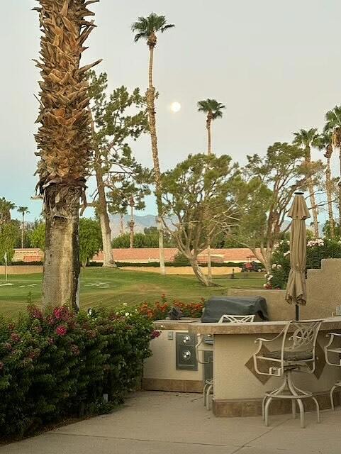 77573 Ashberry Court, Palm Desert CA: https://media.crmls.org/mediaz/8633858d-f8c7-40e1-bb79-7d3405accb7c.jpg