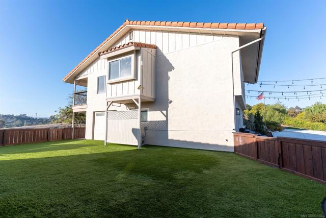 4141 Palomar Drive, Fallbrook CA: https://media.crmls.org/mediaz/86342206-0036-4dea-8abb-24913c967d5f.jpg