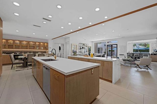 78190 Calle Cadiz, La Quinta CA: https://media.crmls.org/mediaz/863474ba-4da6-4859-875e-c075d64becf1.jpg