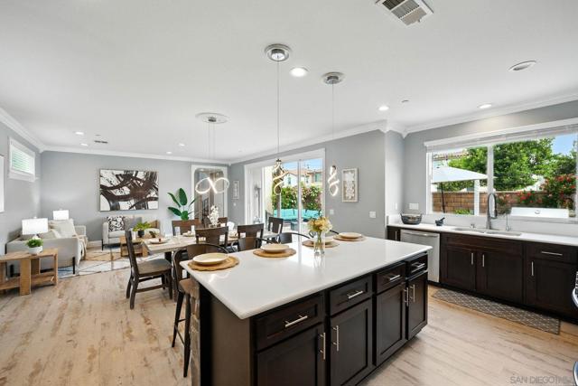 1705 Tuckers Grove Ave, Chula Vista CA: https://media.crmls.org/mediaz/86352d03-9901-45a0-8018-b3d81f6b96e3.jpg