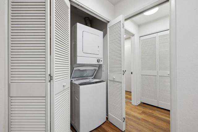 300 Murchison Drive, Millbrae CA: https://media.crmls.org/mediaz/8635c242-19ca-433a-b59c-b3b99310c1a4.jpg