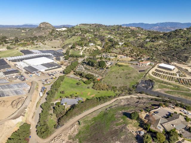 Detail Gallery Image 52 of 53 For 1420 Wilshire Rd, Fallbrook,  CA 92028 - 3 Beds | 2/1 Baths